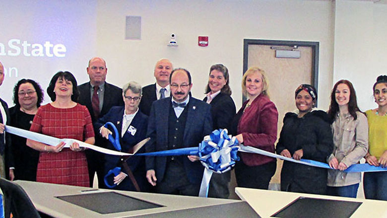 Campus officals cut ribbon for new IST lab
